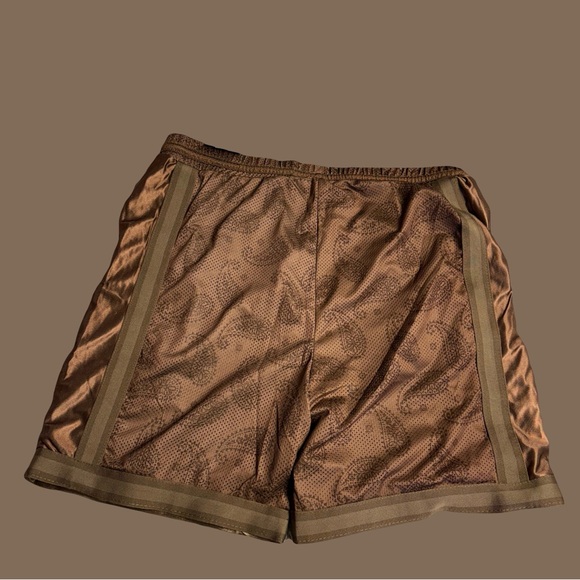 Men’s Brown Basketball Short - Picture 7 of 8